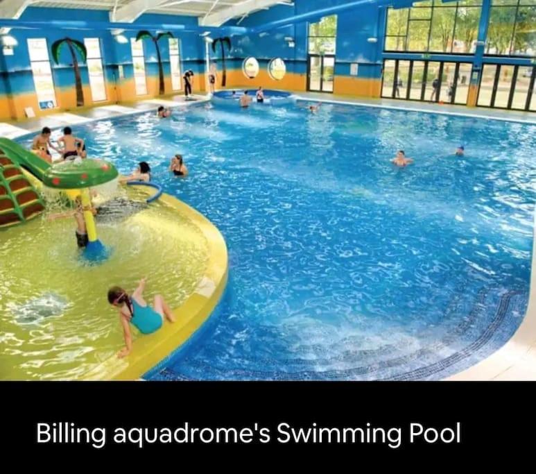 Apartmán Billing Aquadrome Northampton, Royale Poplar Km12 Exteriér fotografie