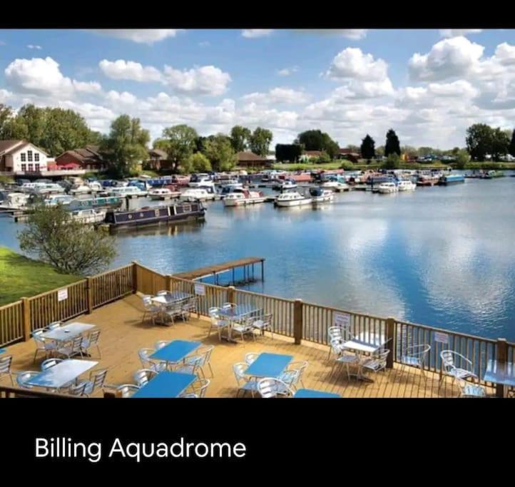Apartmán Billing Aquadrome Northampton, Royale Poplar Km12 Exteriér fotografie